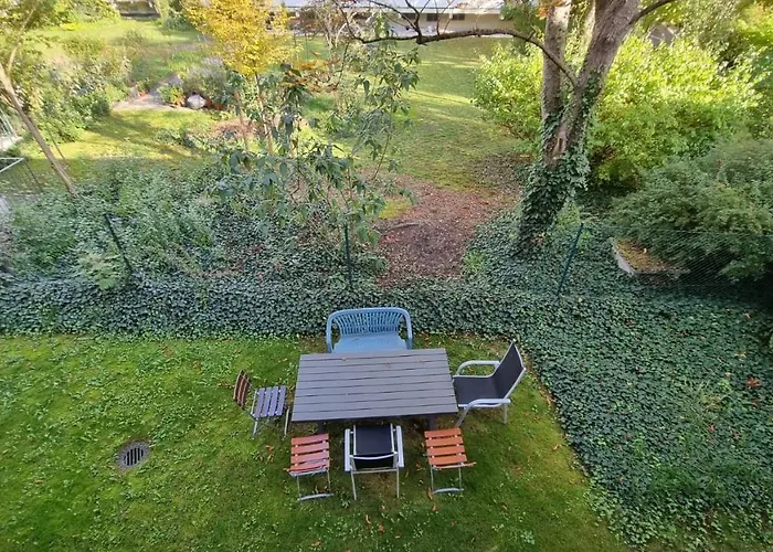 Schwabing With Garden Views
